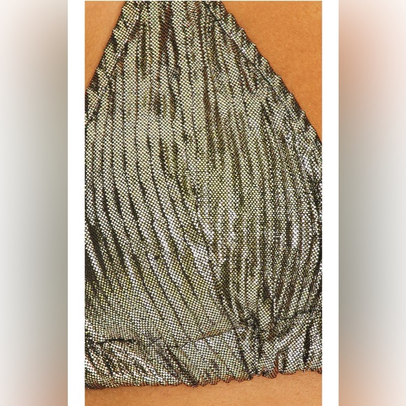 Kate Velvet Dress in Black
AMOR MIA SIZE M NEVER WORN - Picture 5 of 5